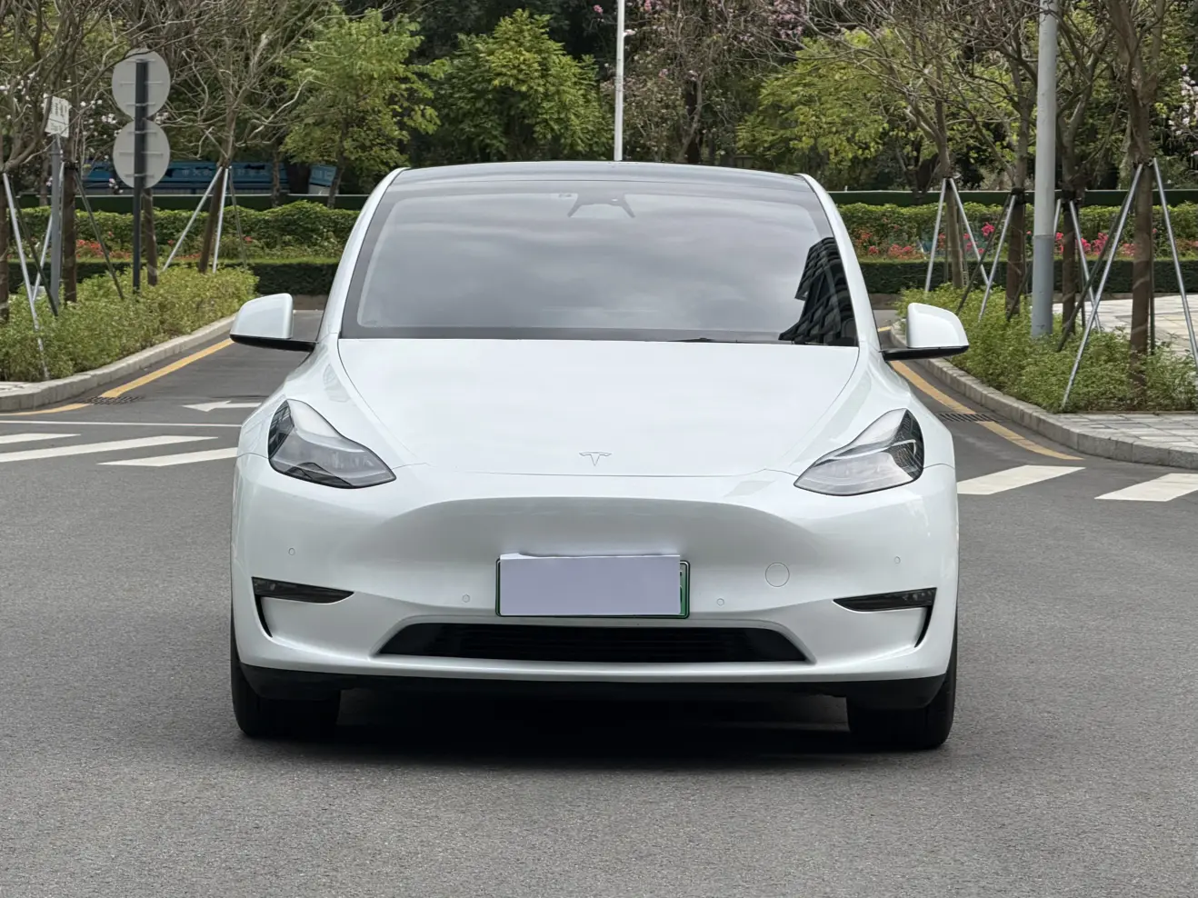 Tesla Model Y  из Китая