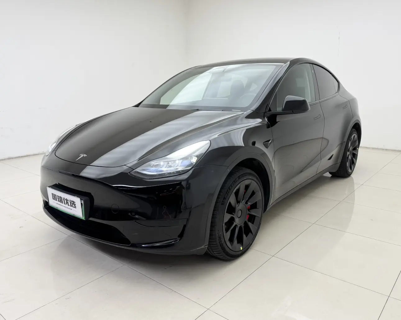 Tesla Model Y  из Китая