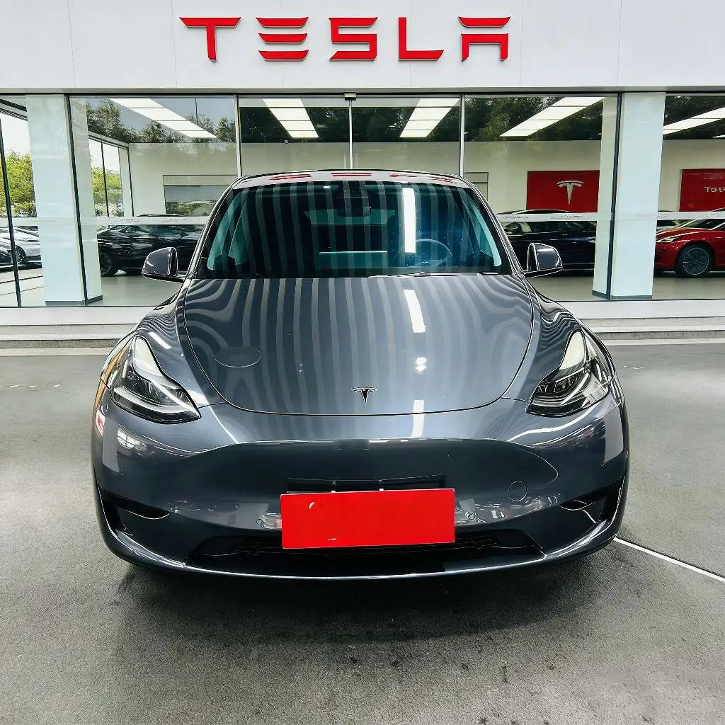 Tesla Model Y  из Китая