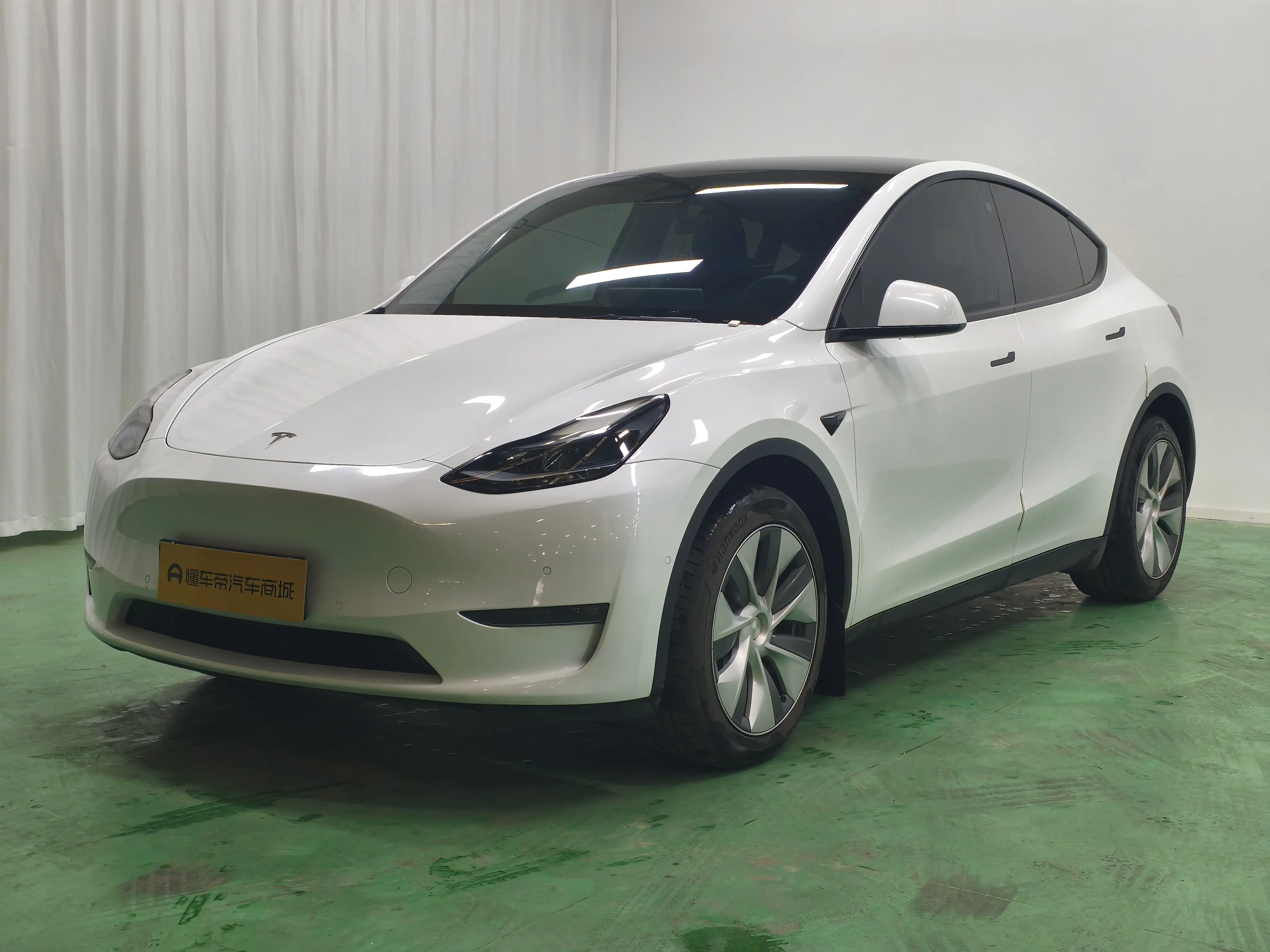 Tesla Model Y  из Китая