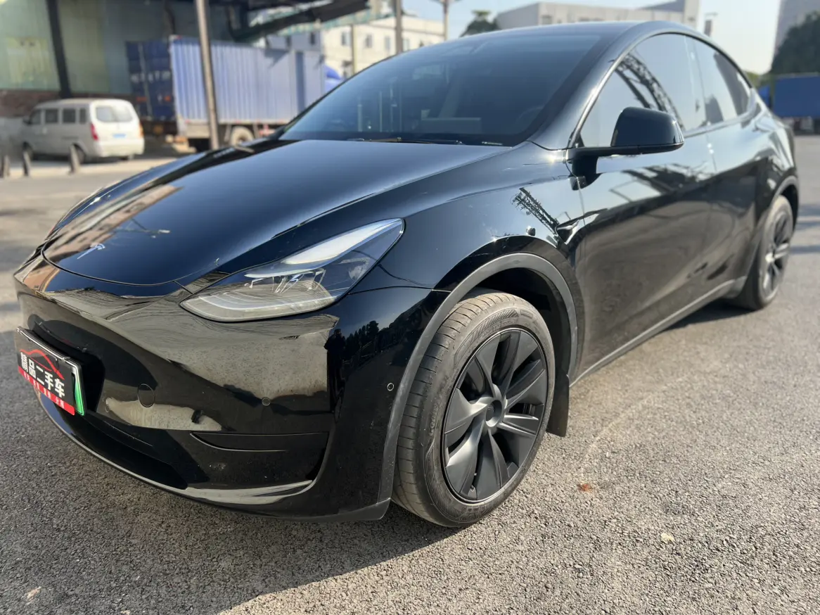Tesla Model Y  из Китая