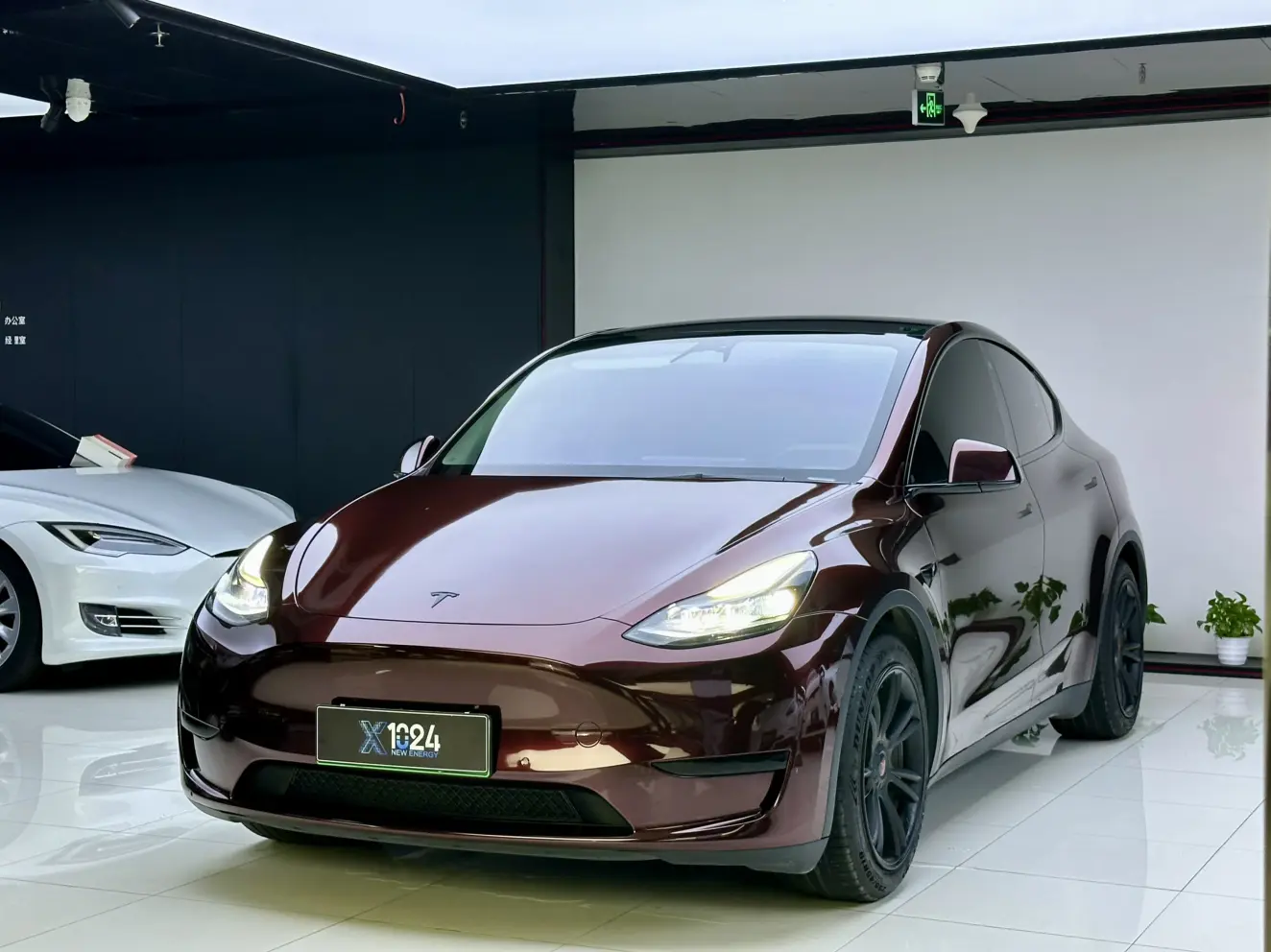 Tesla Model Y  из Китая
