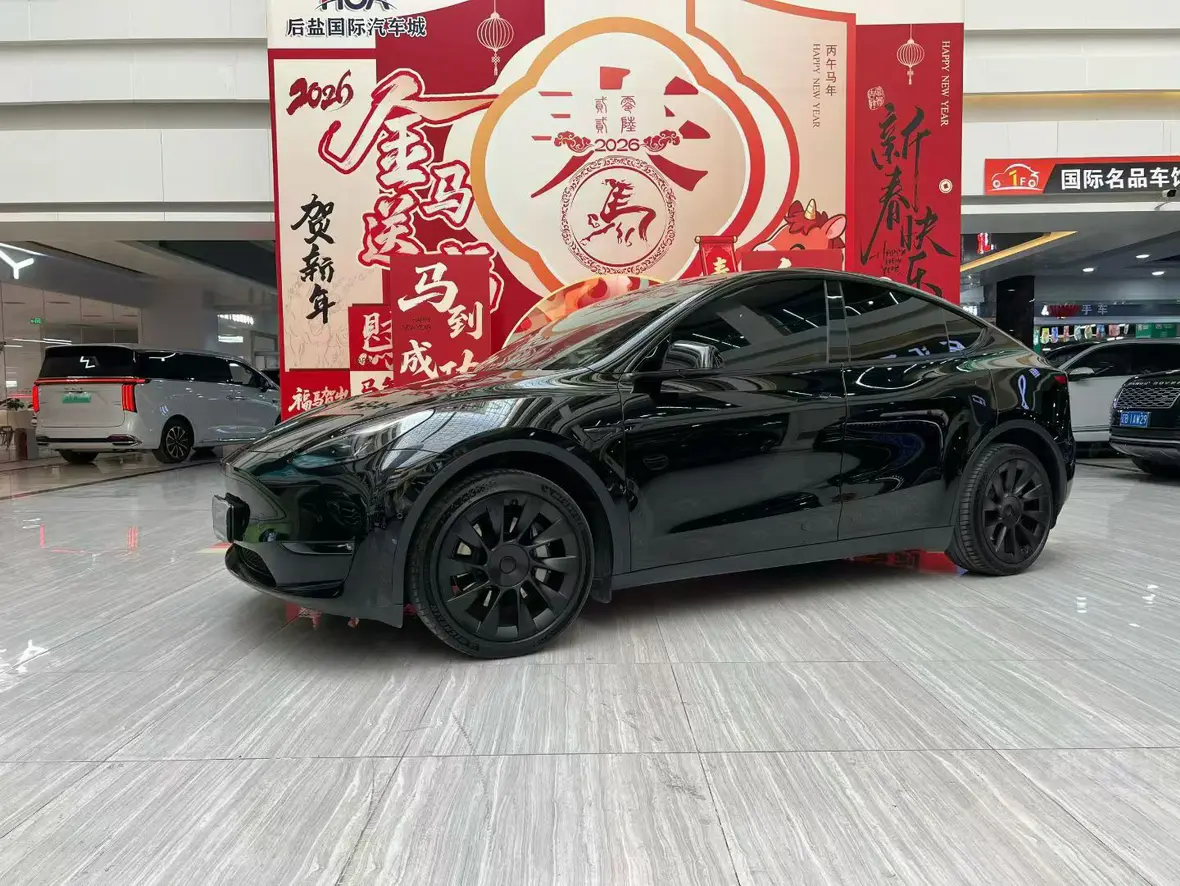 Tesla Model Y  из Китая