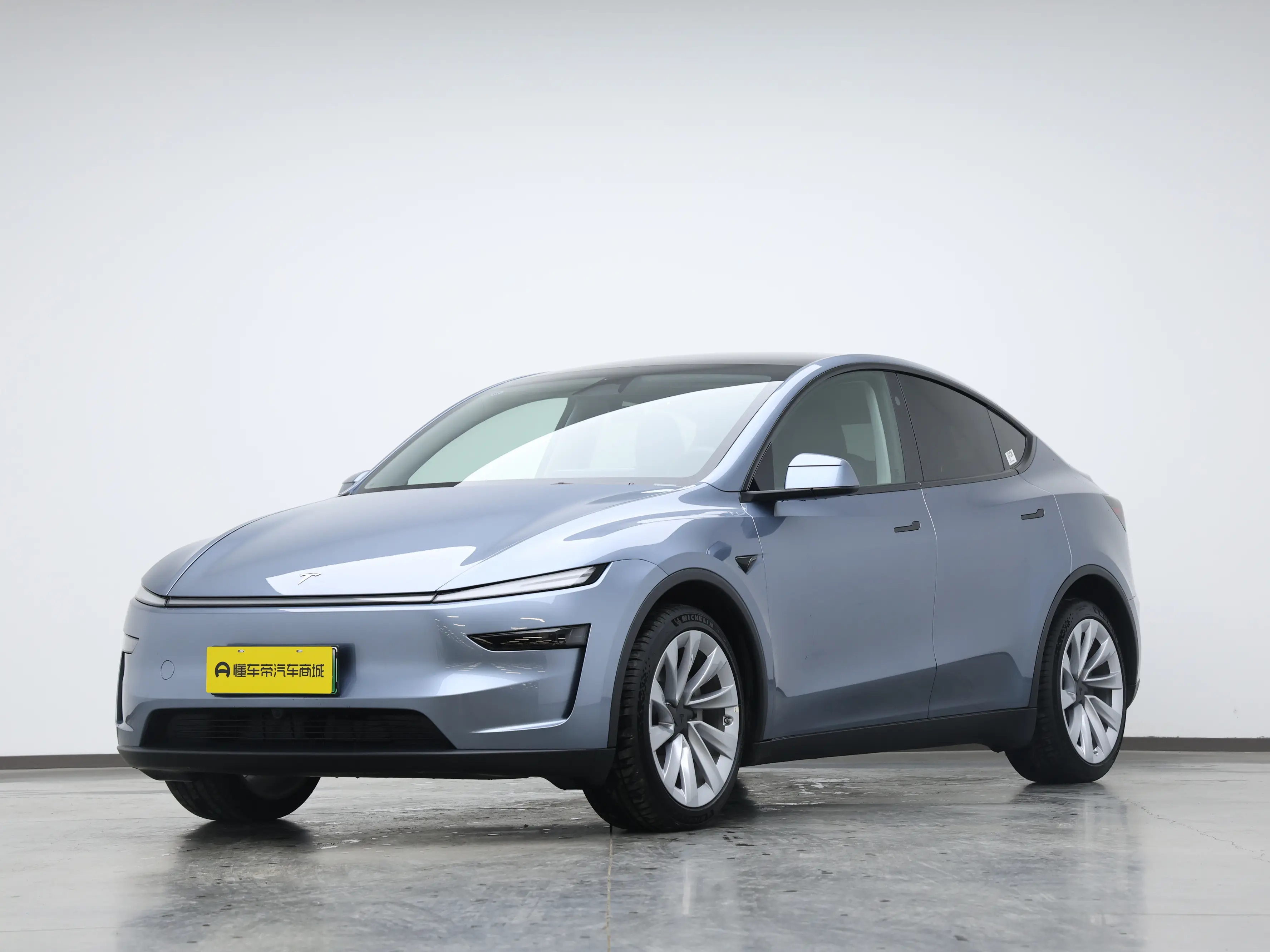 Tesla Model Y  из Китая