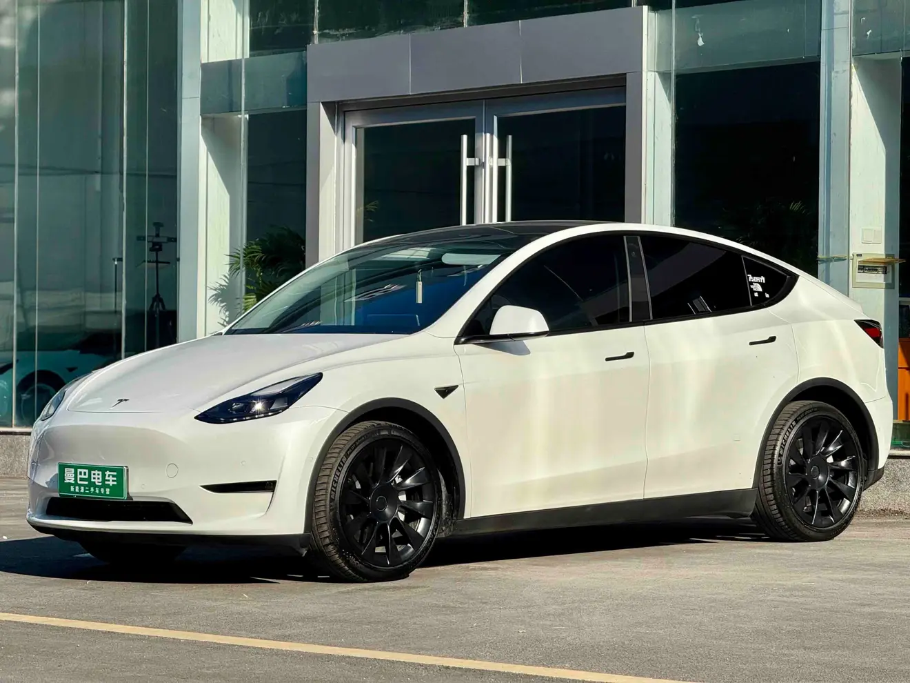 Tesla Model Y  из Китая