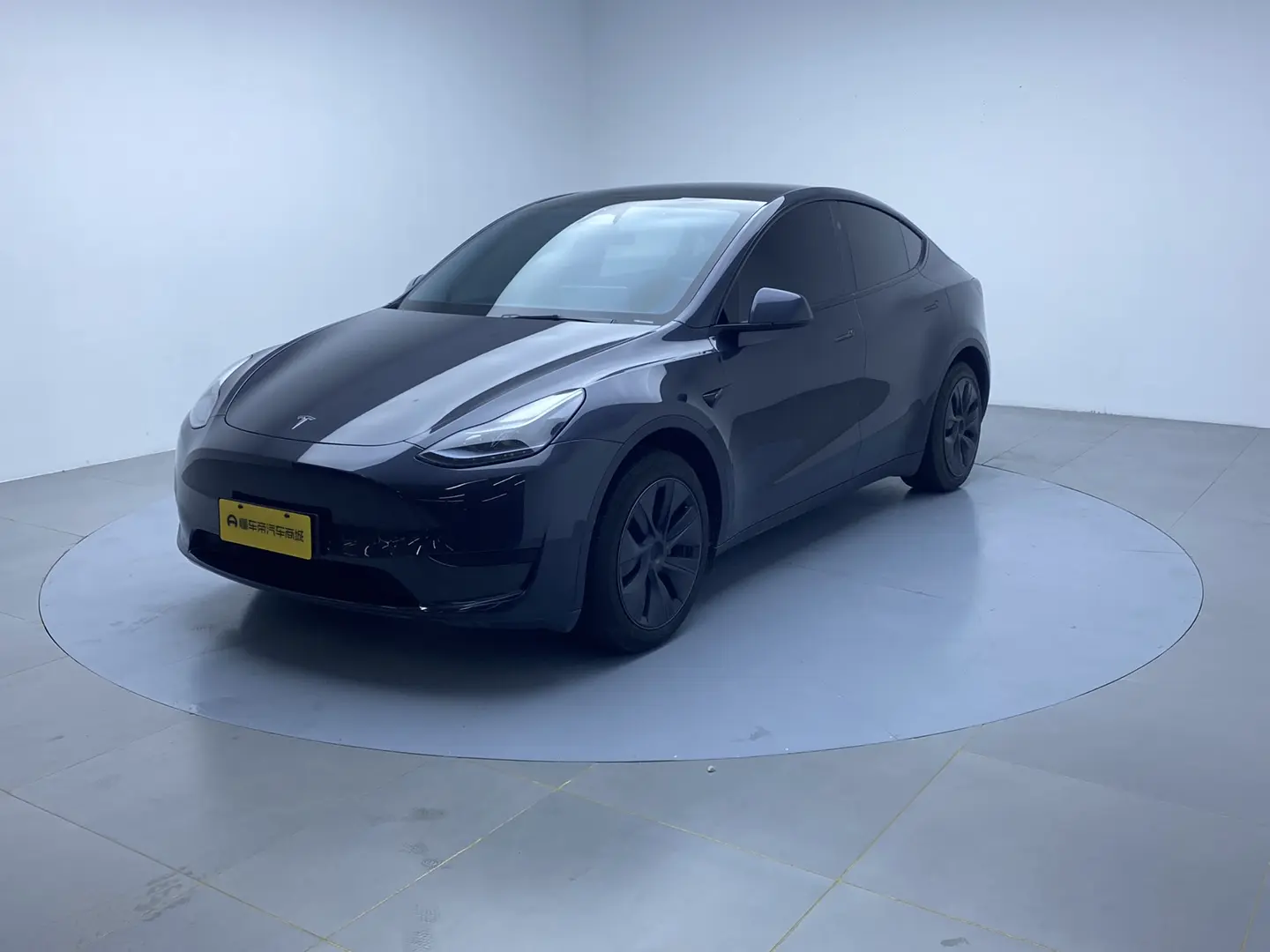 Tesla Model Y  из Китая