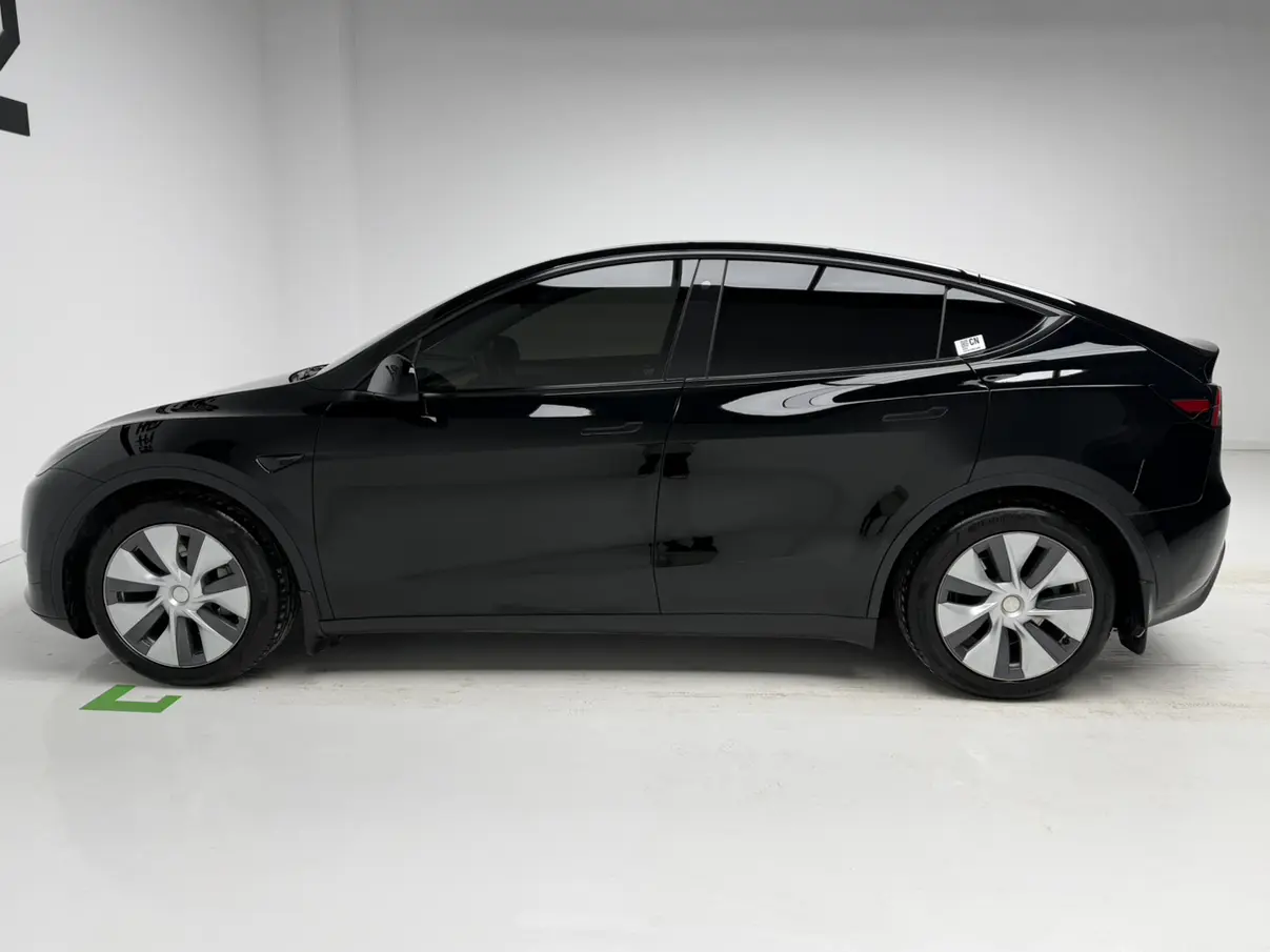 Tesla Model Y  из Китая