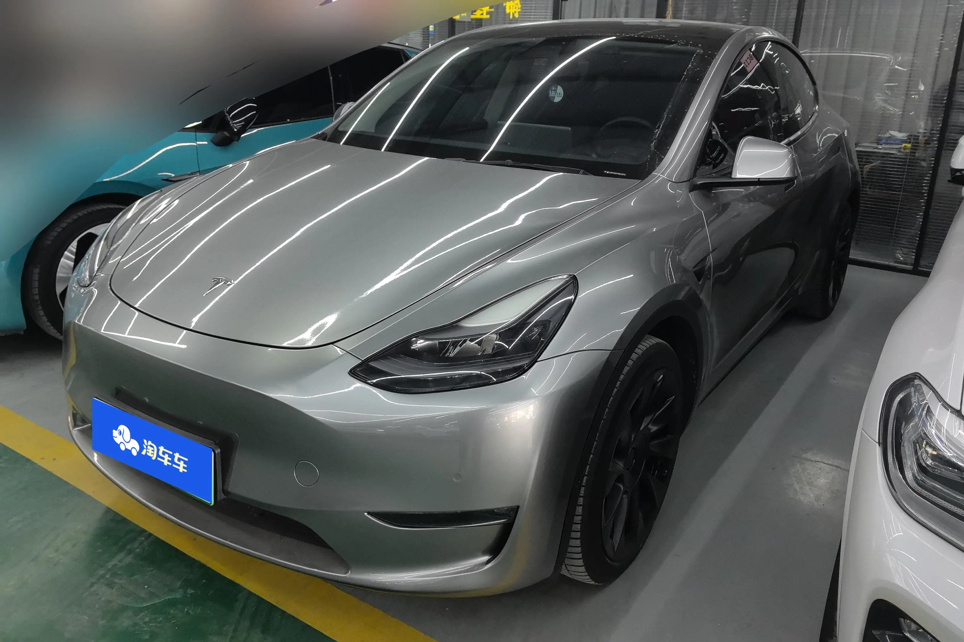 Tesla Model Y  из Китая