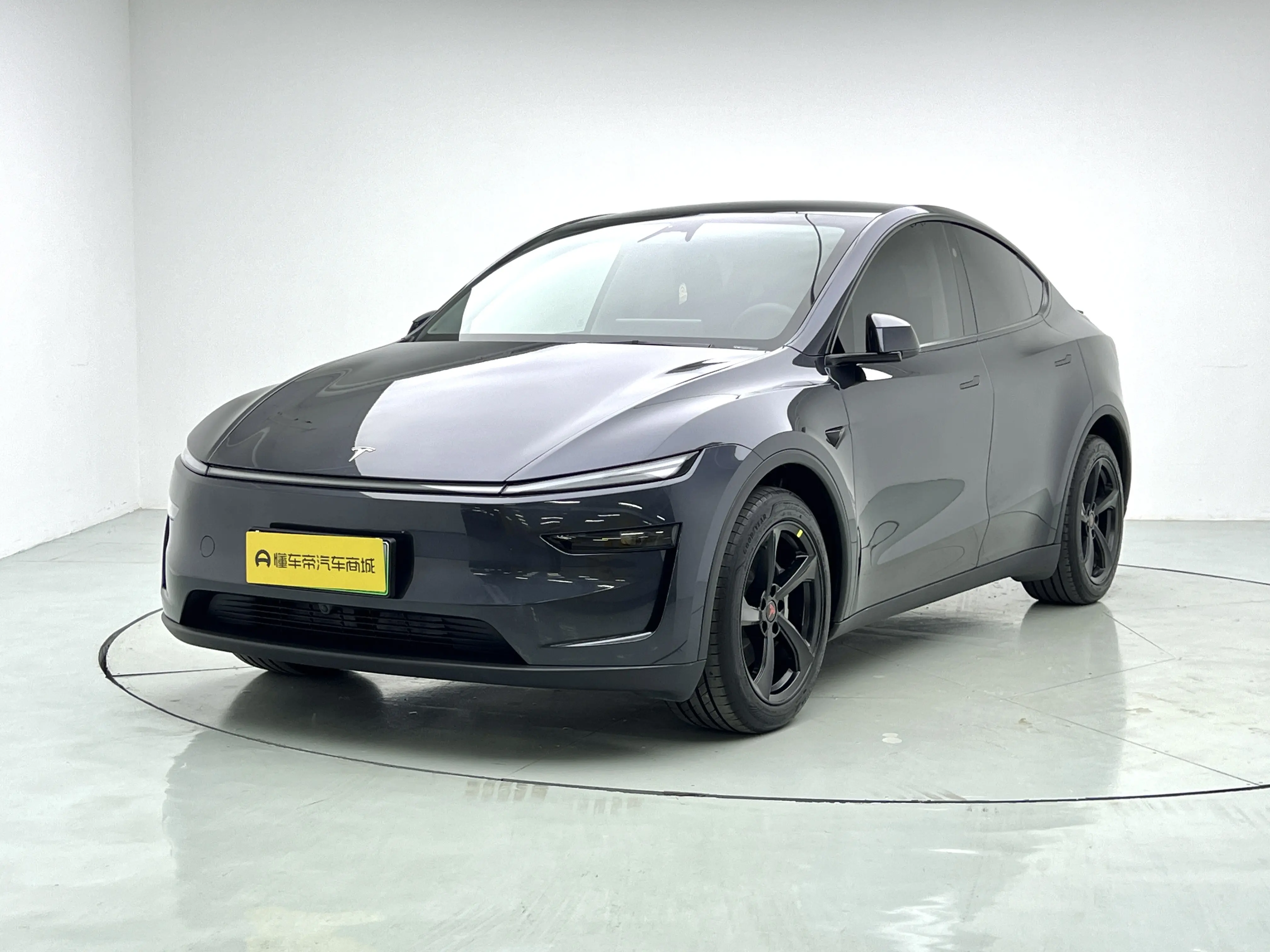 Tesla Model Y  из Китая