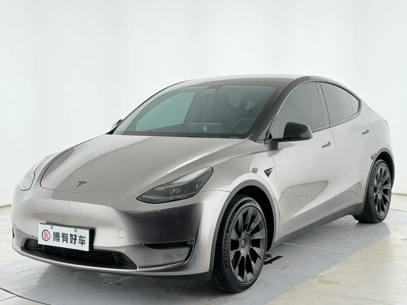 Tesla Model Y  из Китая