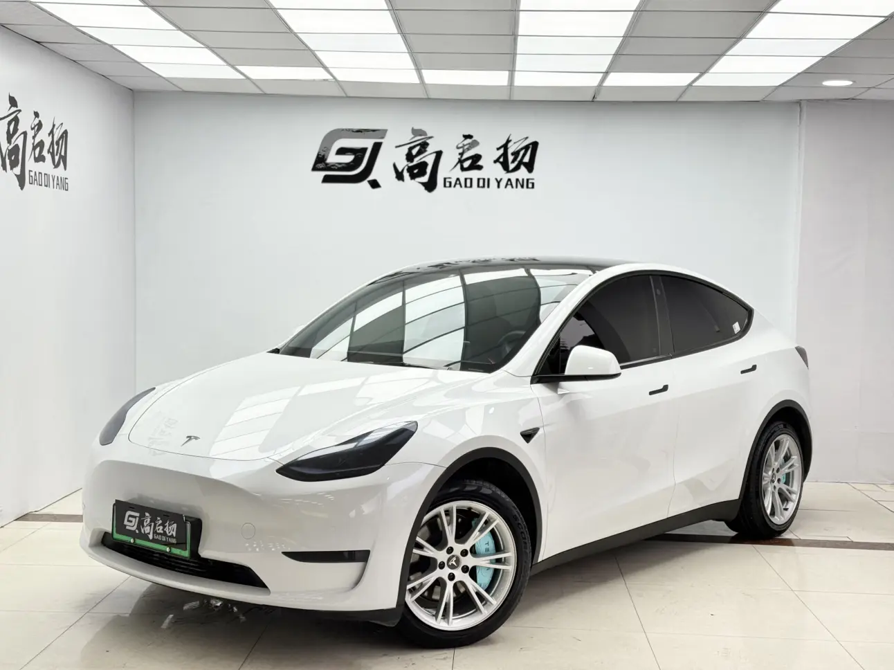 Tesla Model Y  из Китая