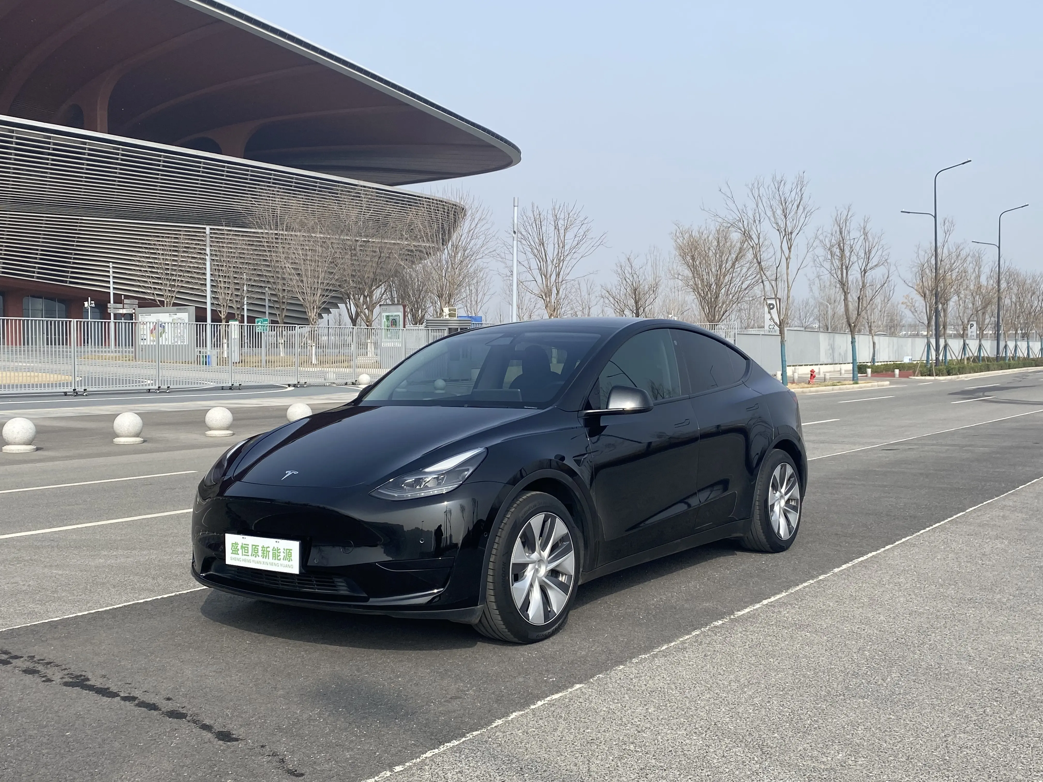 Tesla Model Y  из Китая