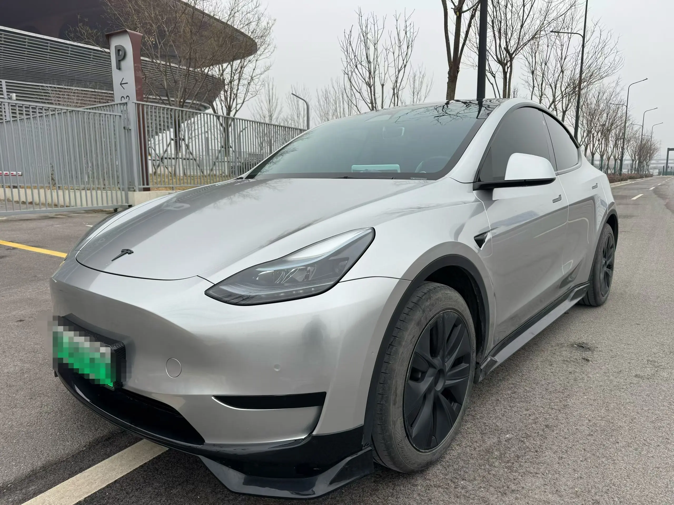 Tesla Model Y  из Китая