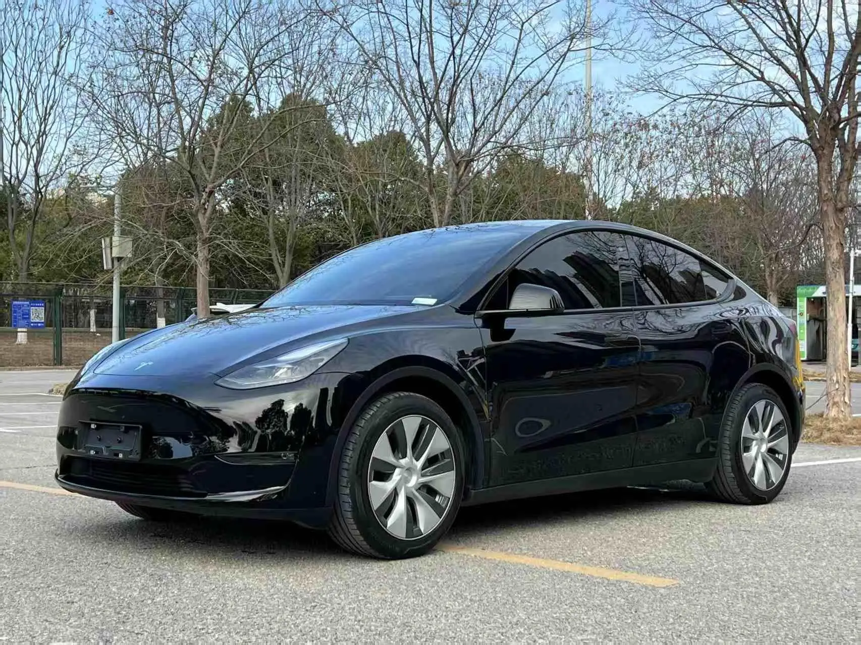 Tesla Model Y  из Китая