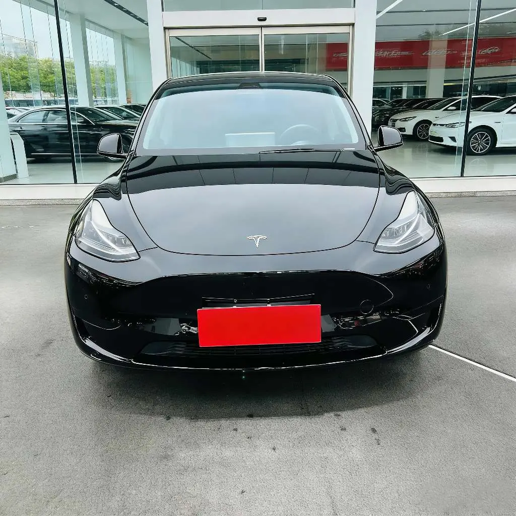Tesla Model Y  из Китая
