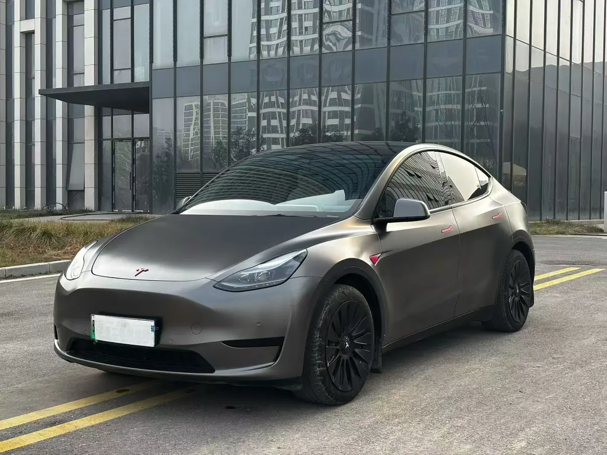 Tesla Model Y  из Китая