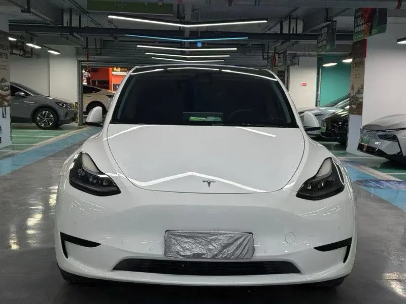 Tesla Model Y  из Китая