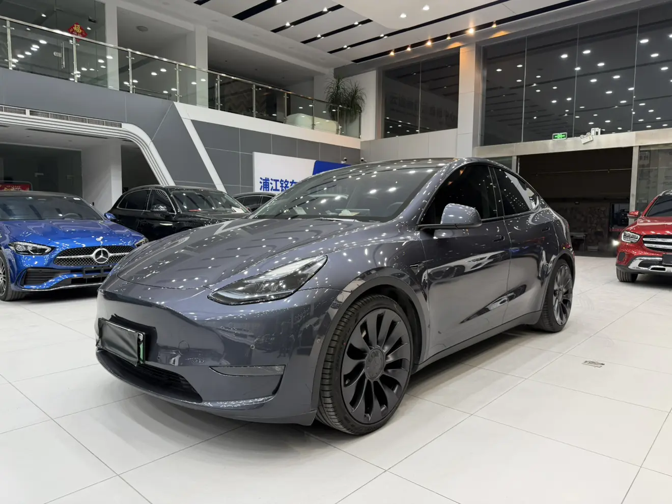 Tesla Model Y  из Китая