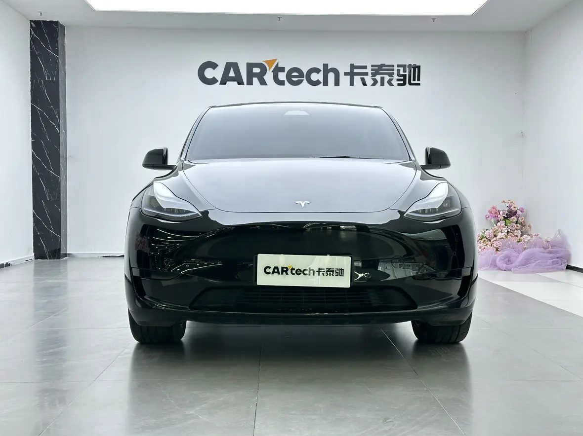 Tesla Model Y  из Китая