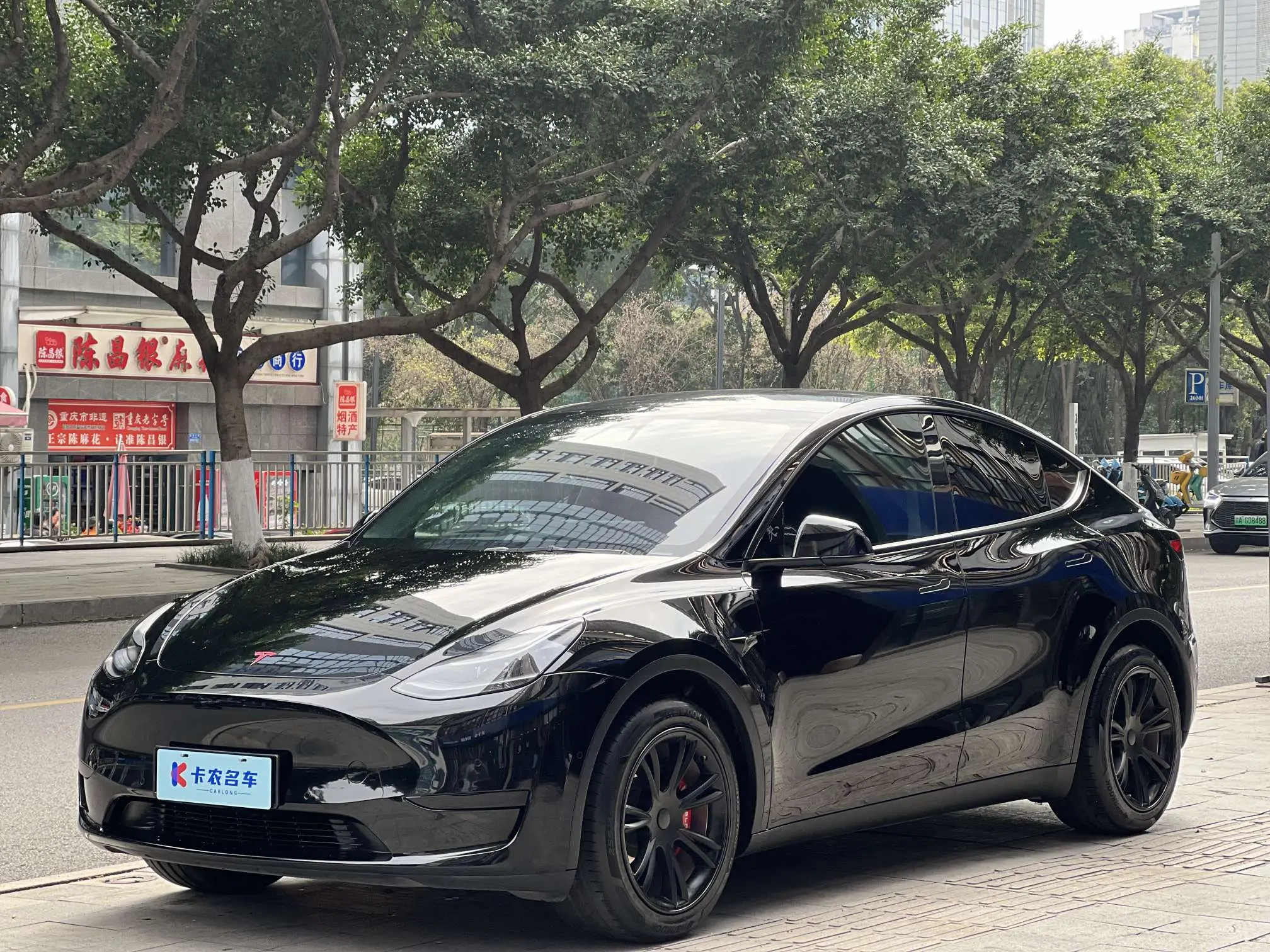 Tesla Model Y  из Китая
