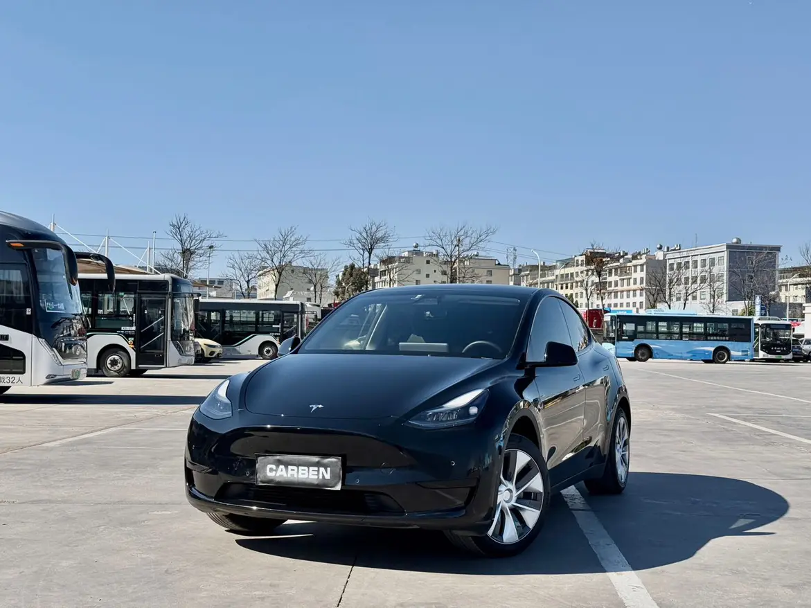 Tesla Model Y  из Китая