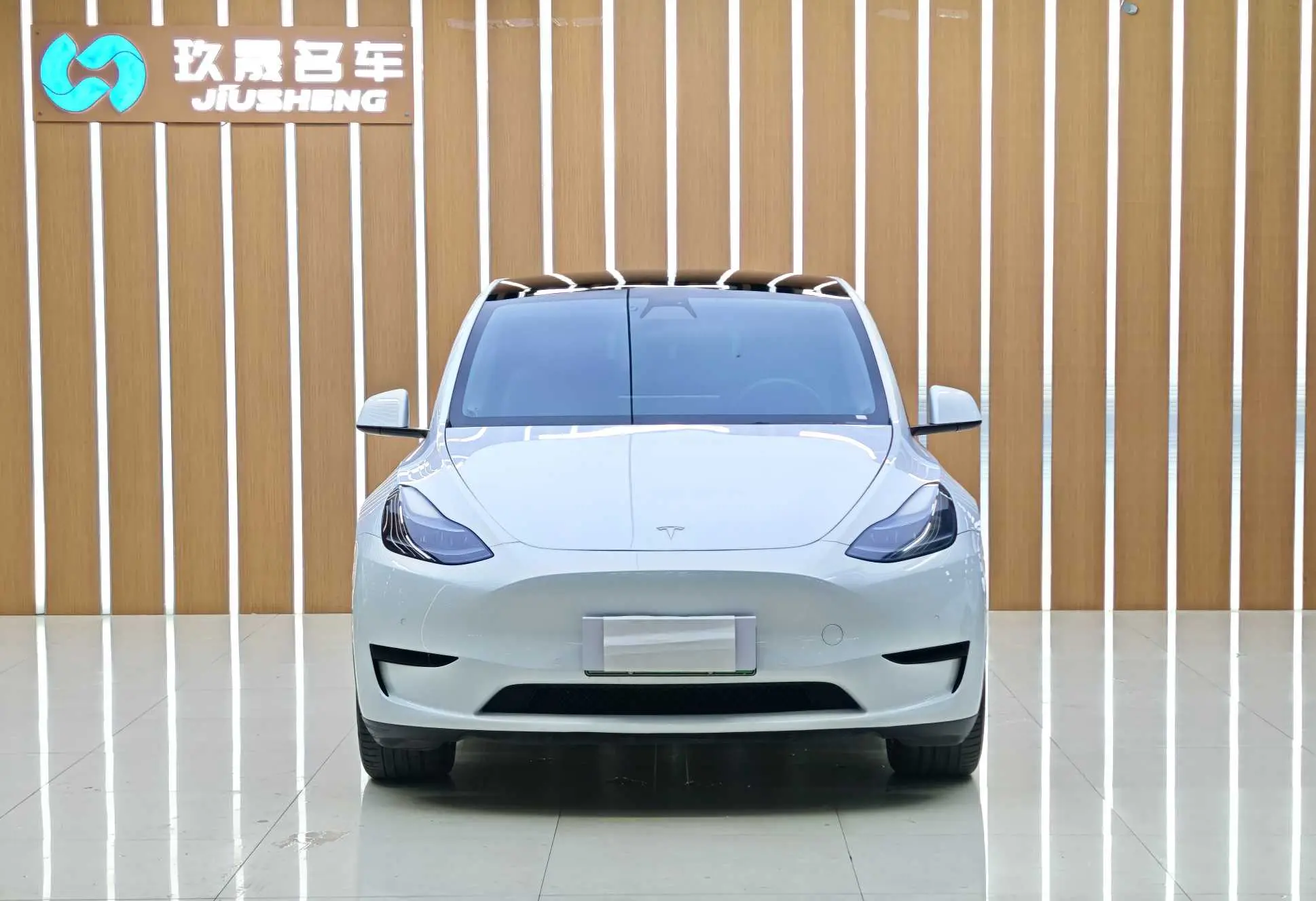 Tesla Model Y  из Китая