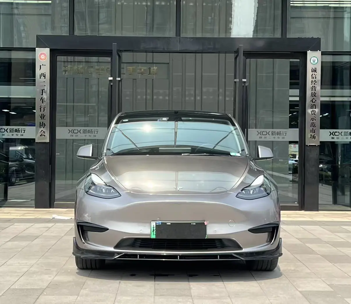 Tesla Model Y  из Китая