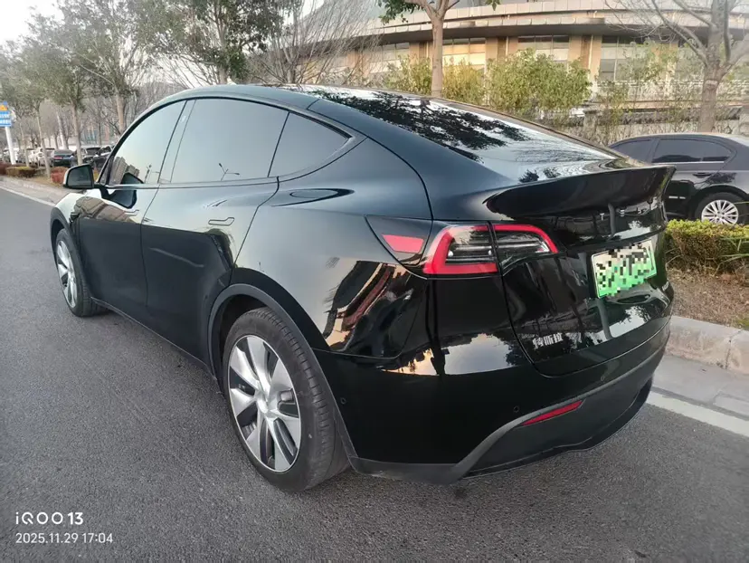 Tesla Model Y  из Китая