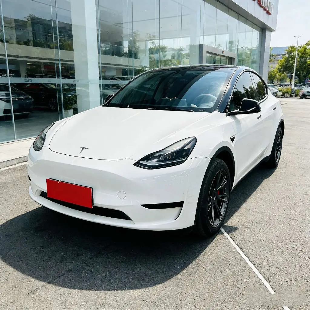 Tesla Model Y  из Китая