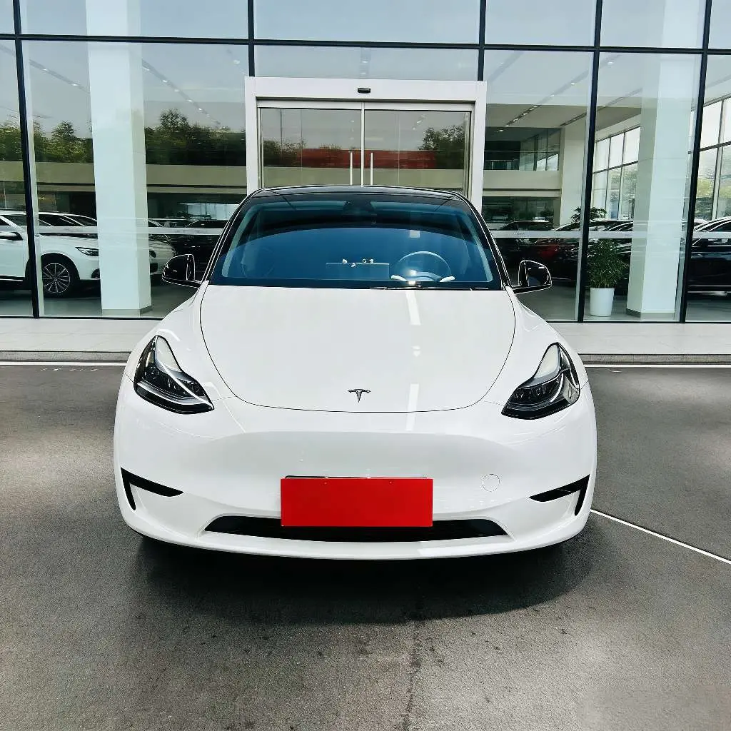 Tesla Model Y  из Китая
