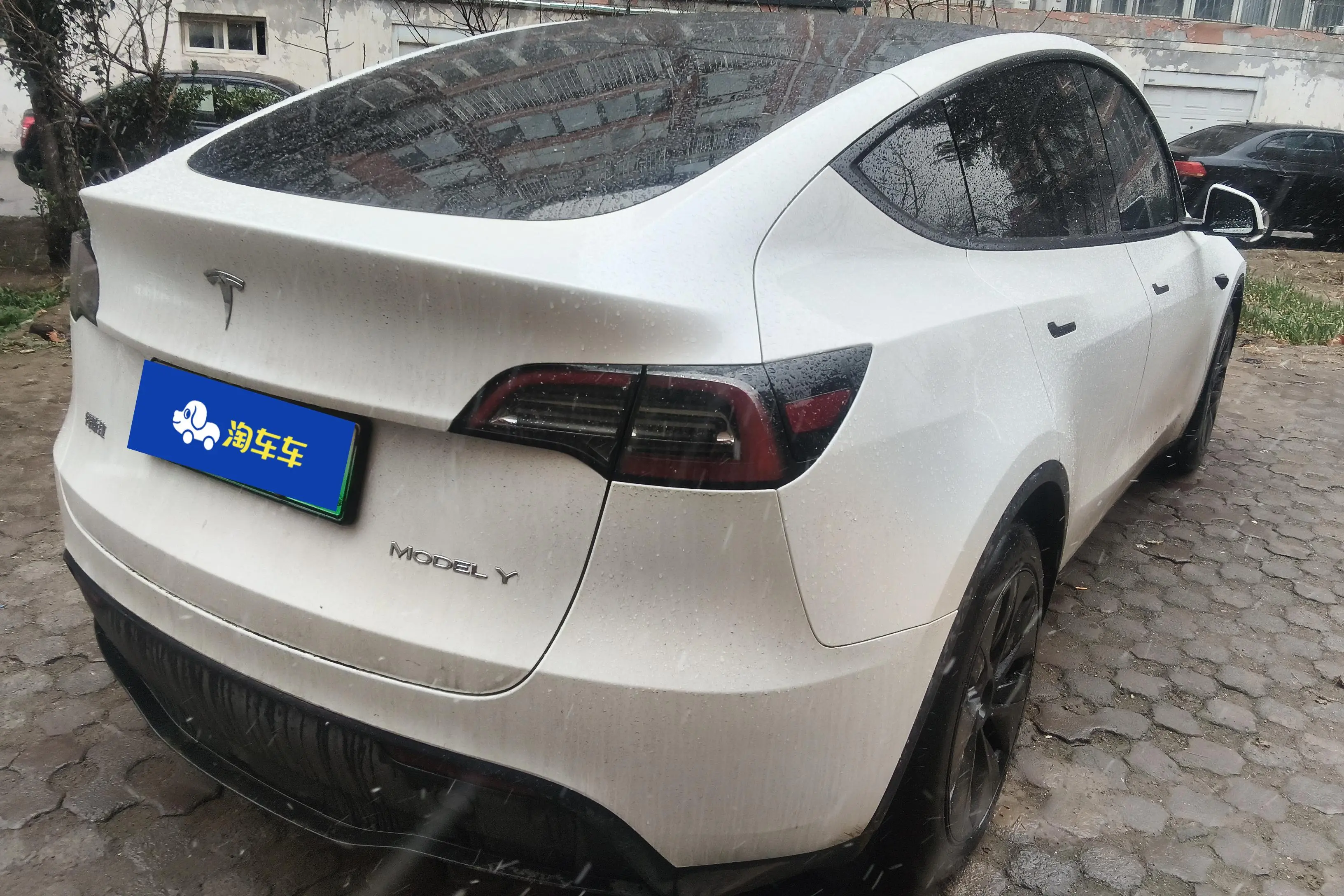 Tesla Model Y  из Китая
