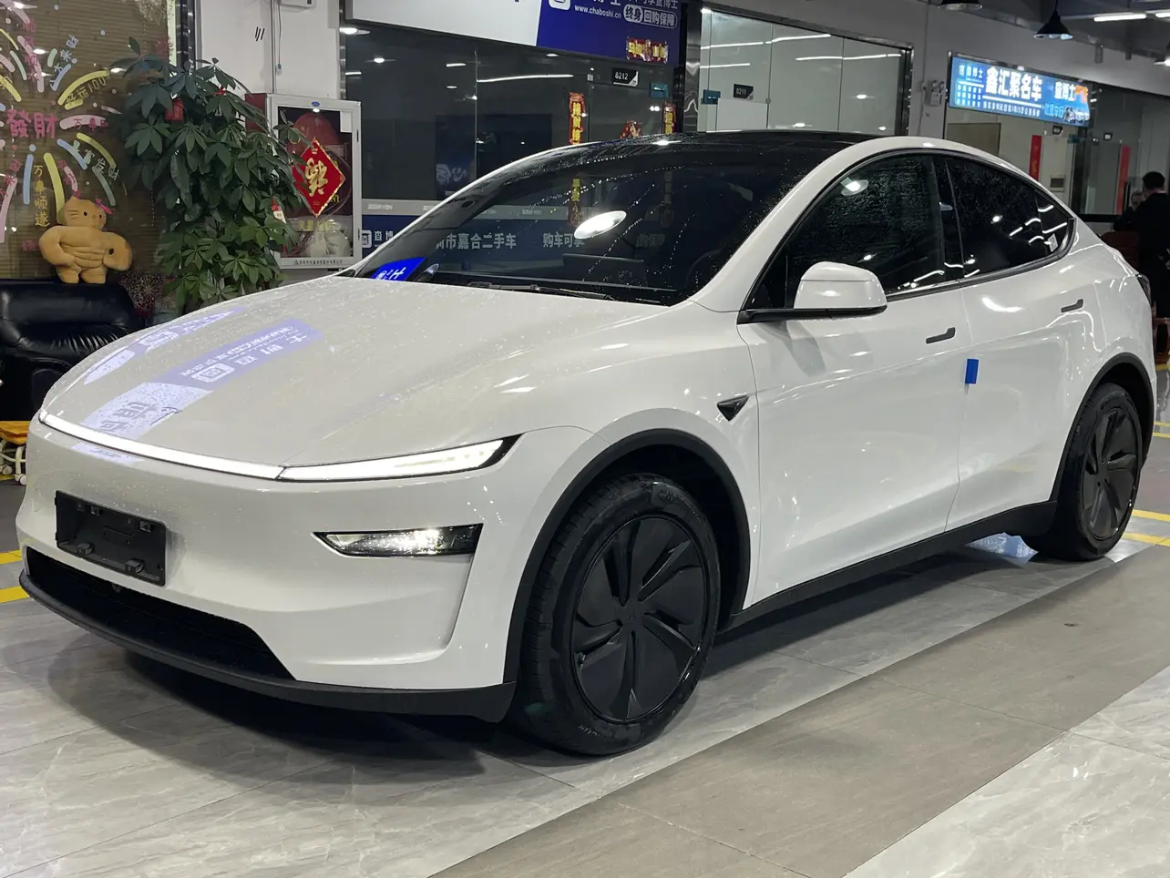 Tesla Model Y  из Китая