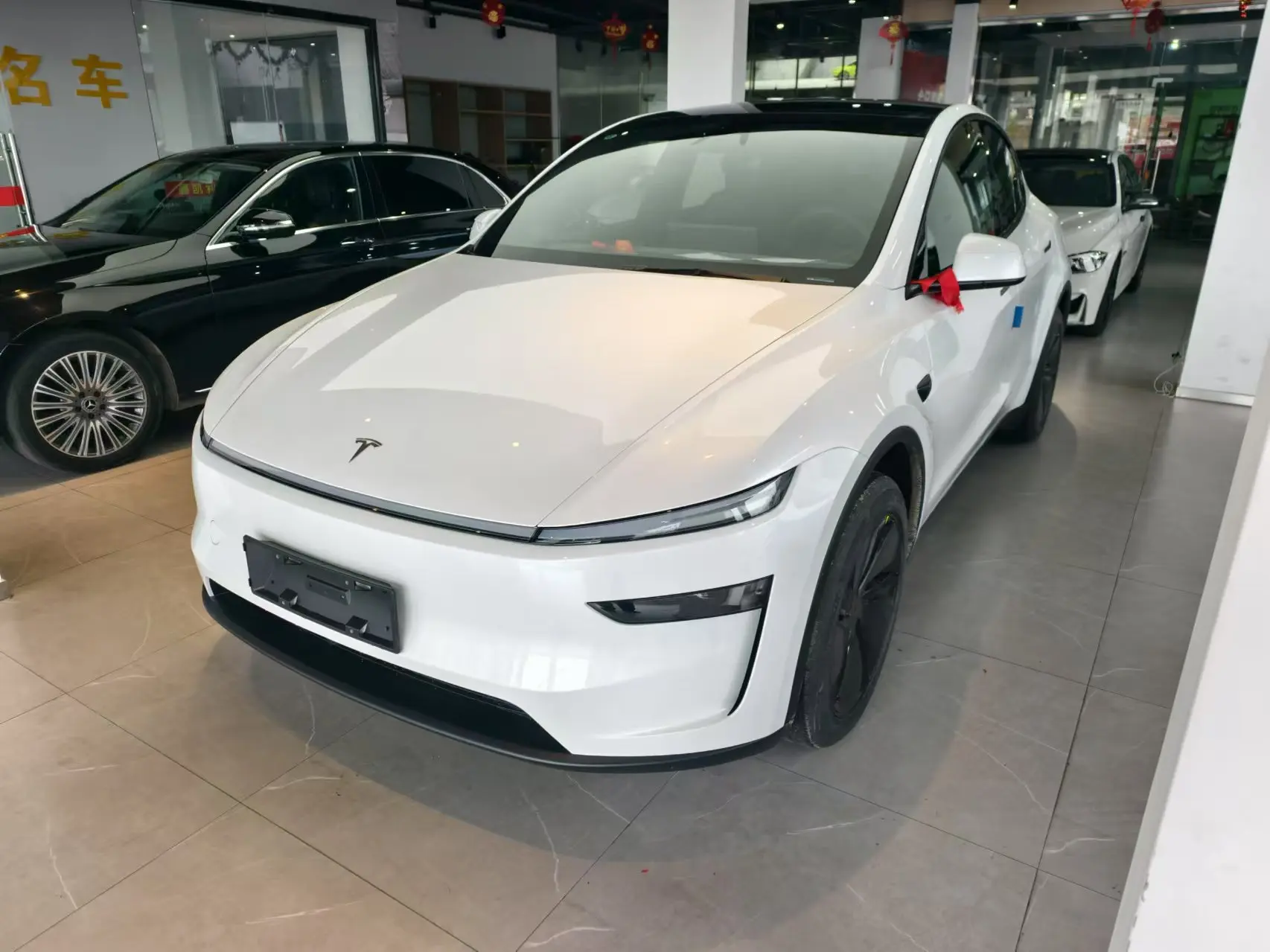 Tesla Model Y  из Китая