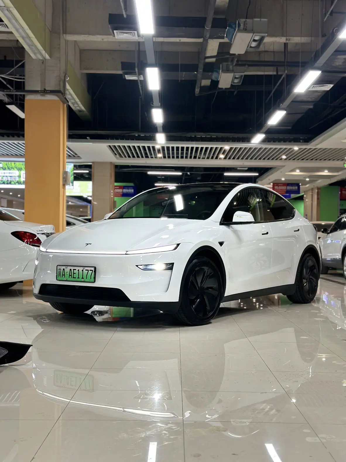 Tesla Model Y  из Китая