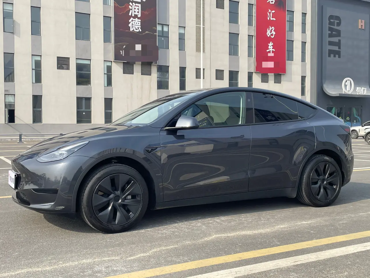 Tesla Model Y  из Китая