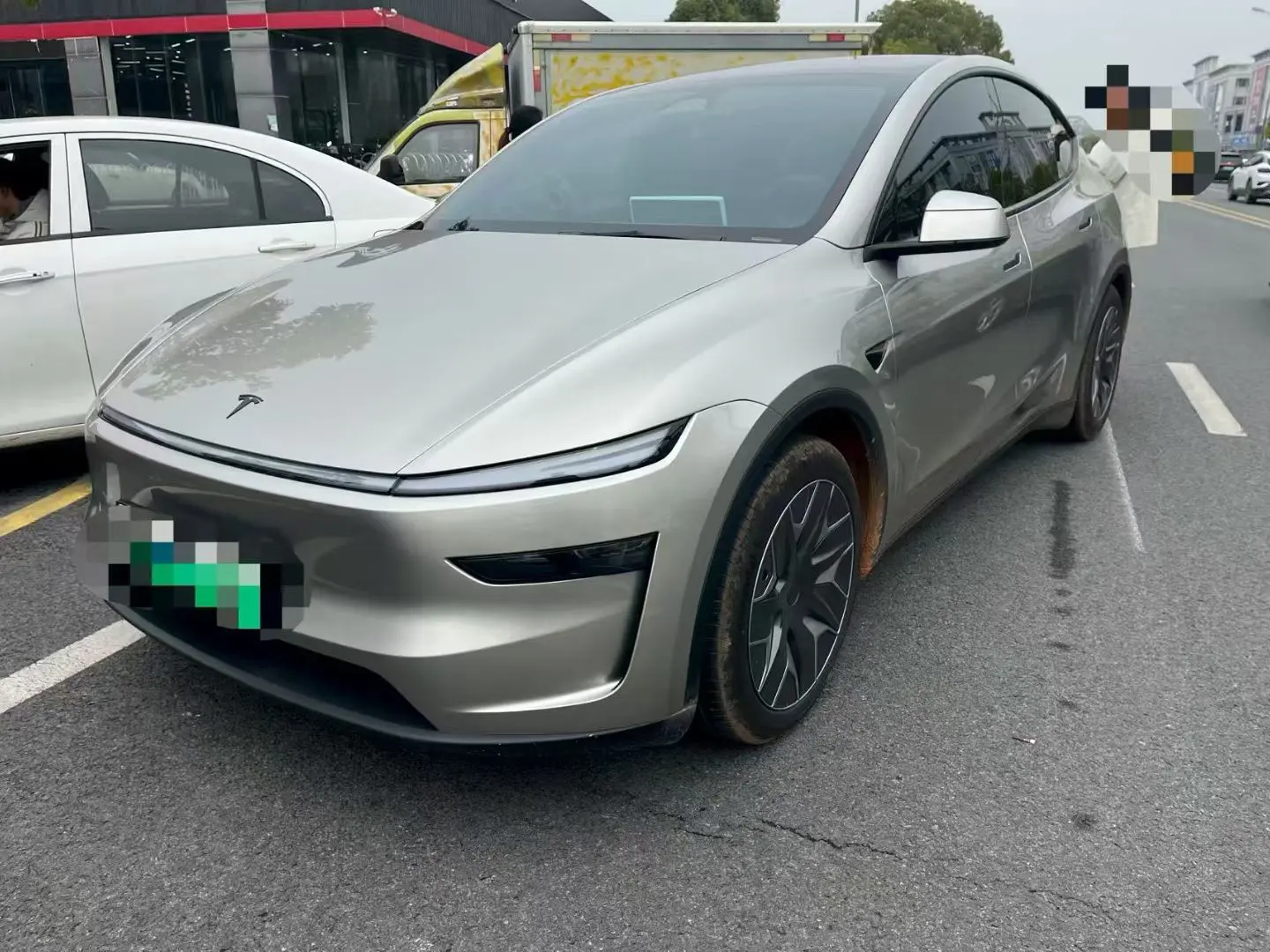 Tesla Model Y  из Китая
