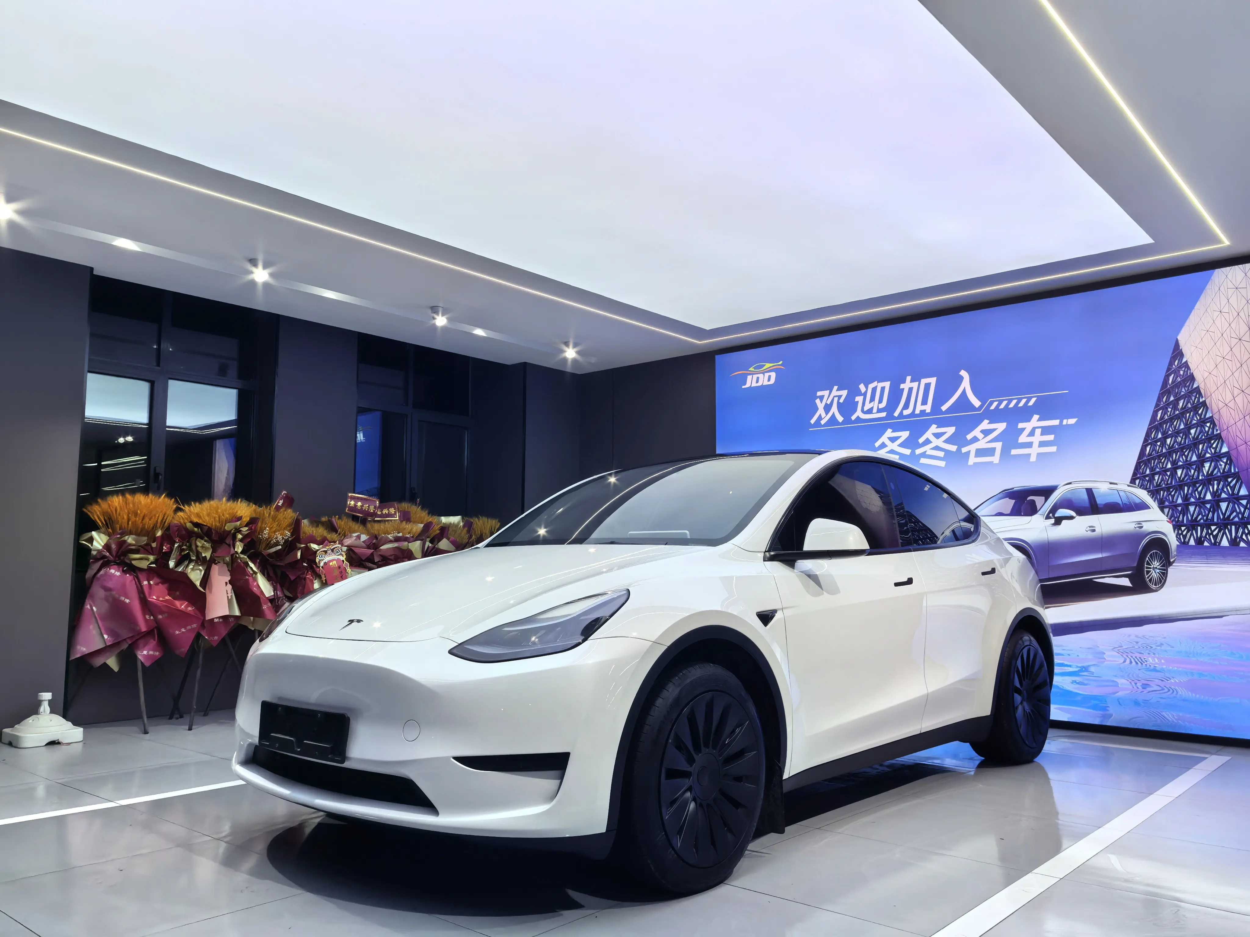 Tesla Model Y  из Китая