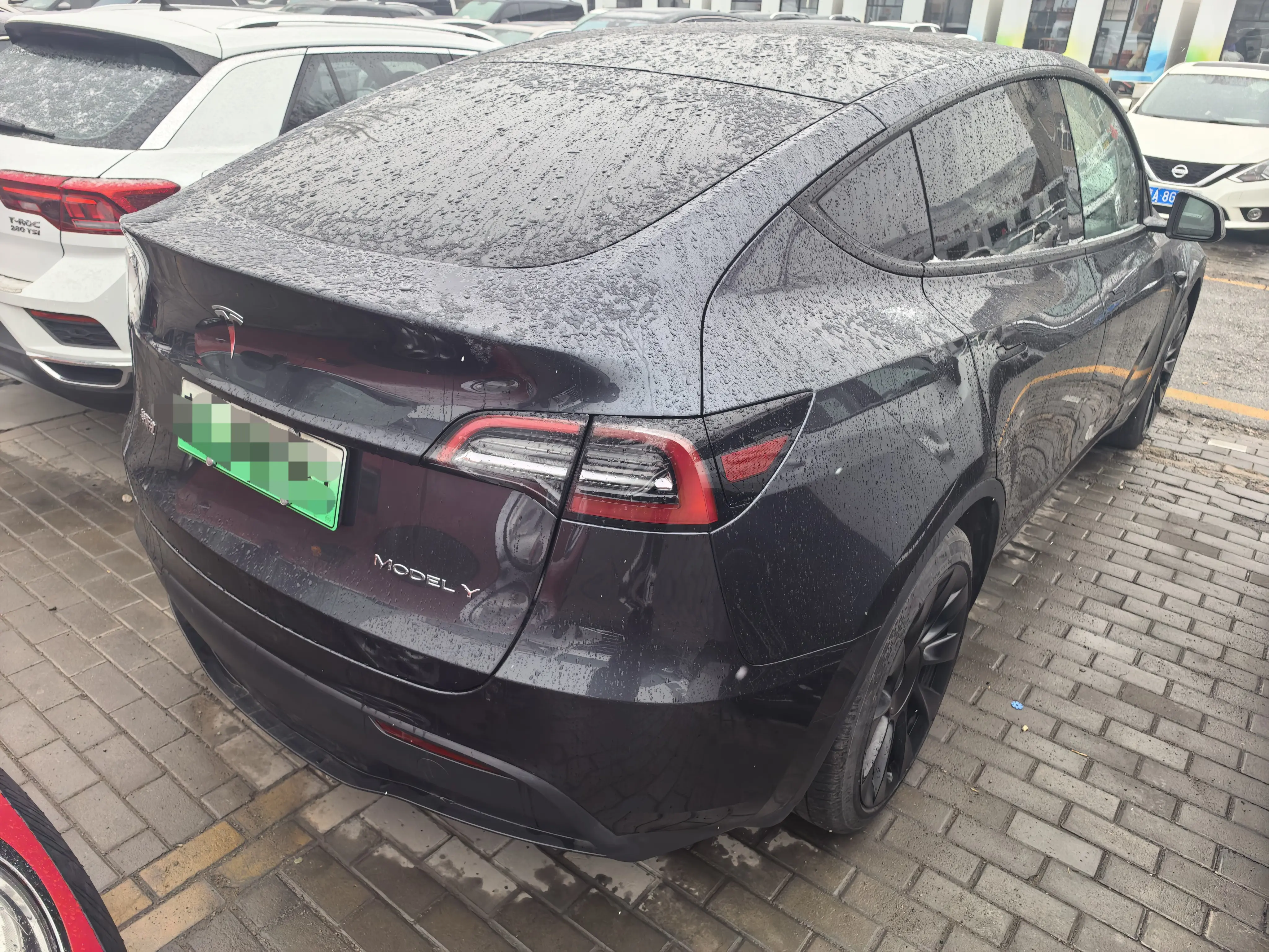 Tesla Model Y  из Китая