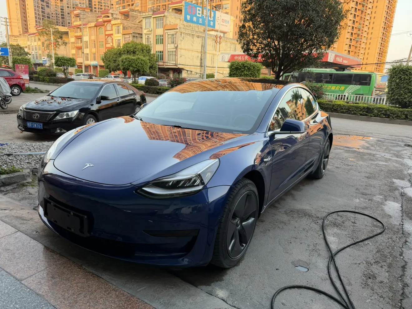 Tesla Model 3  из Китая