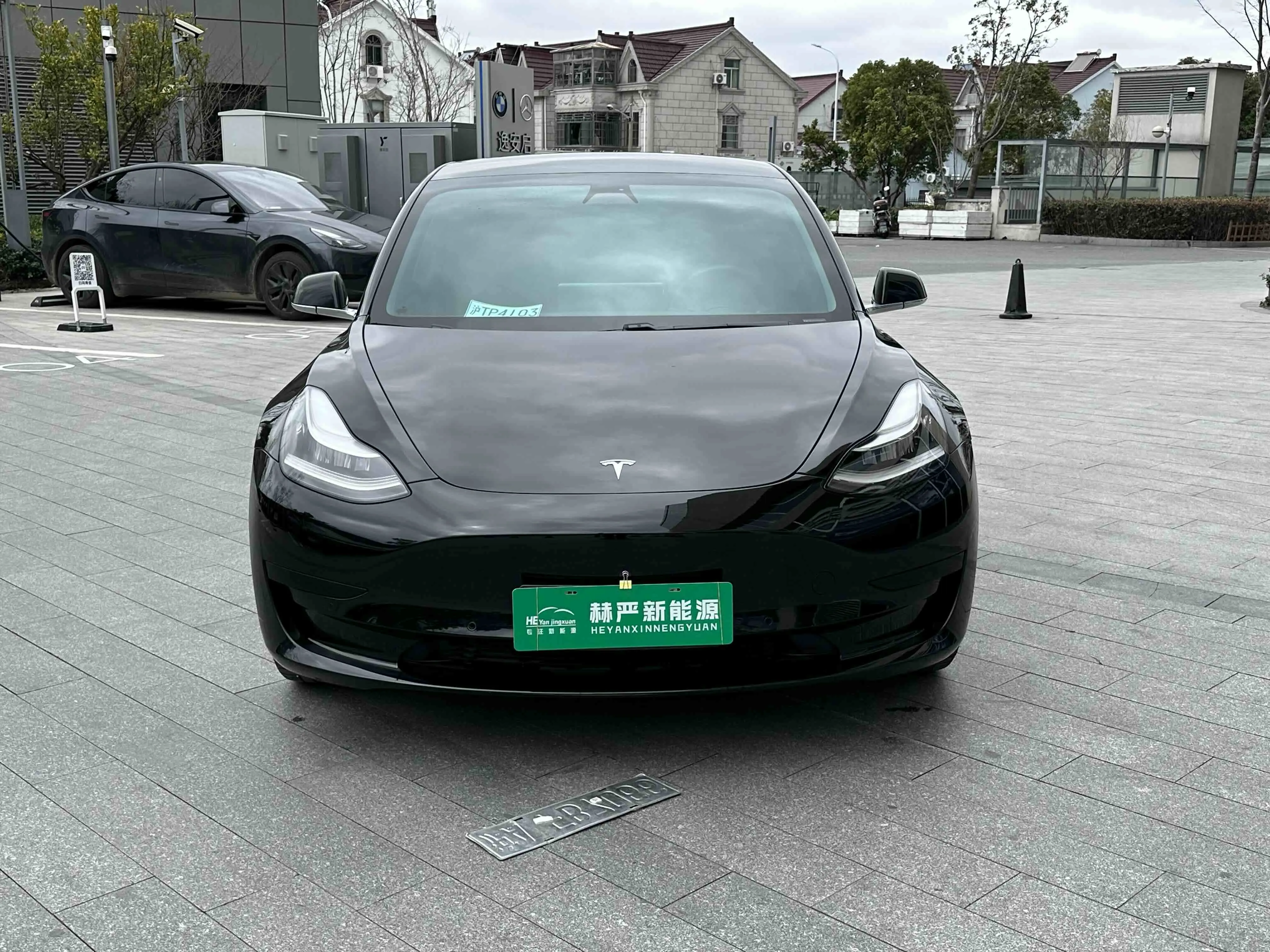 Tesla Model 3  из Китая