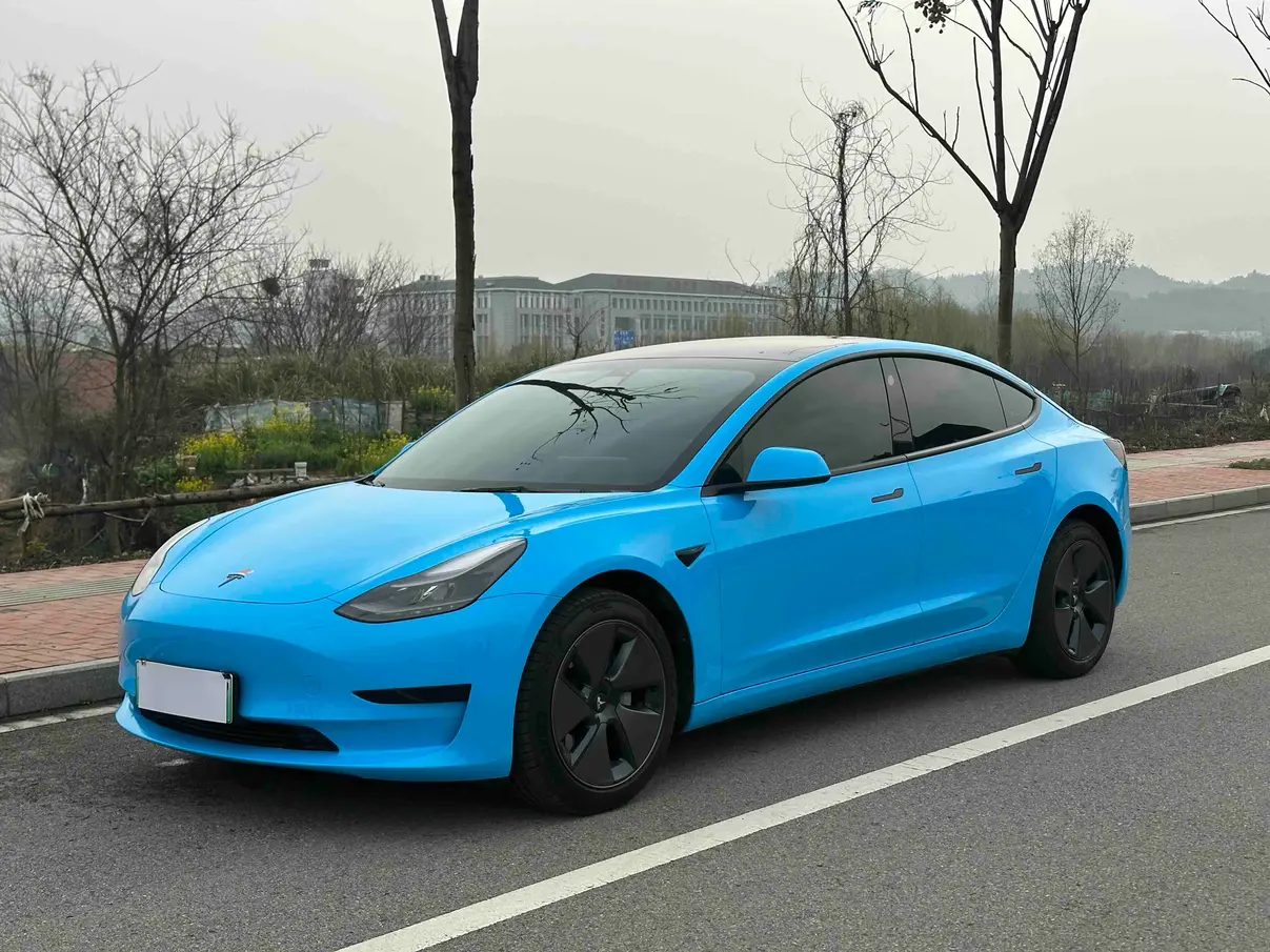 Tesla Model 3  из Китая