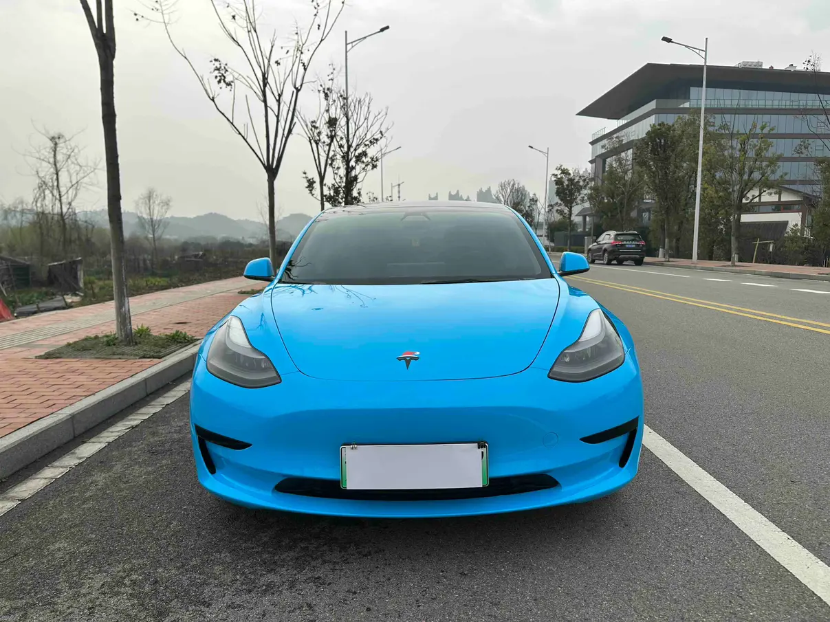 Tesla Model 3  из Китая