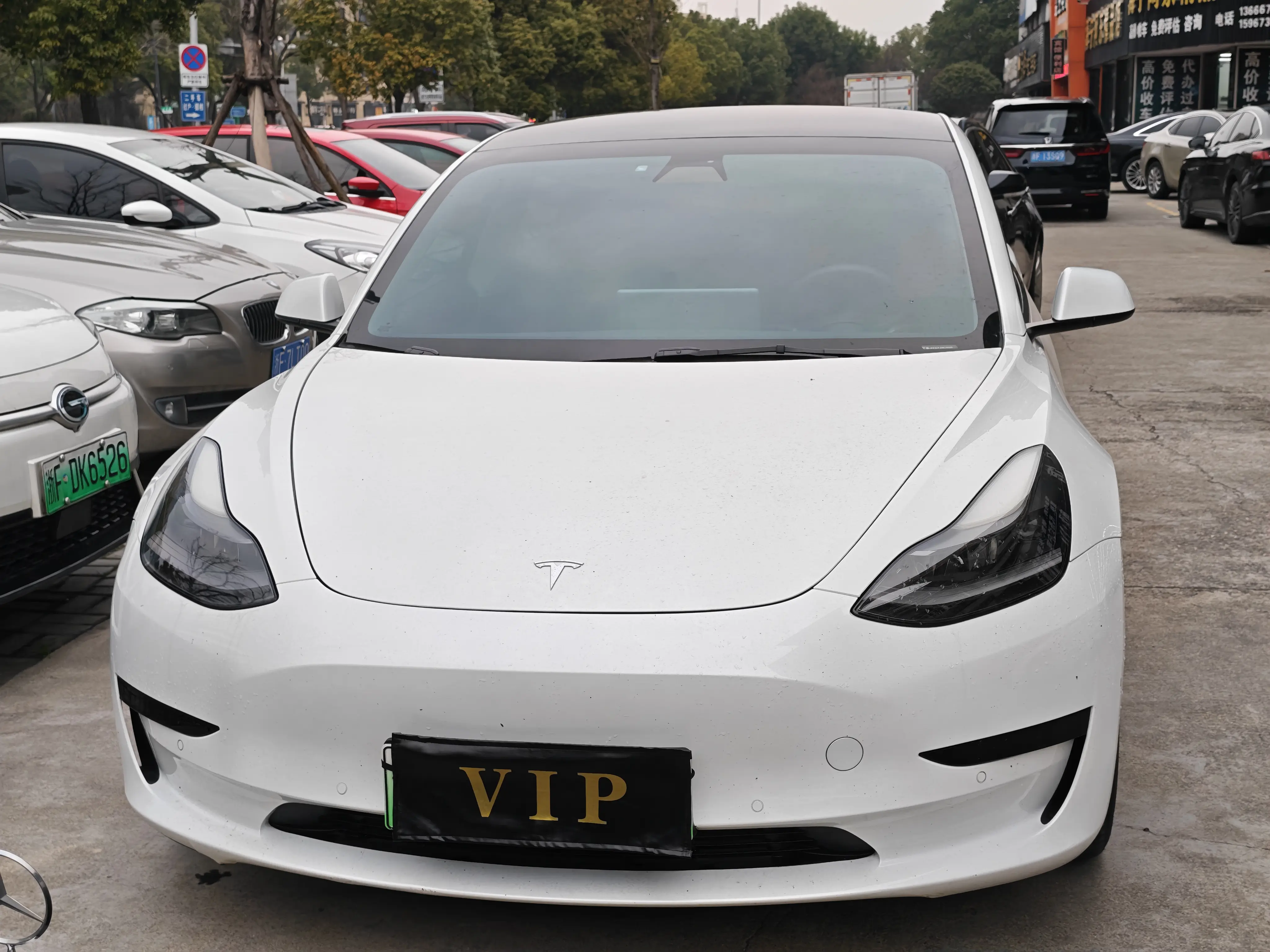 Tesla Model 3  из Китая