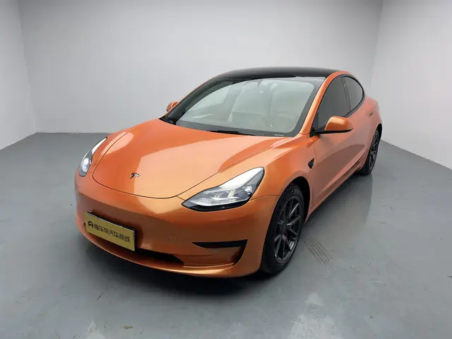 Tesla Model 3  из Китая