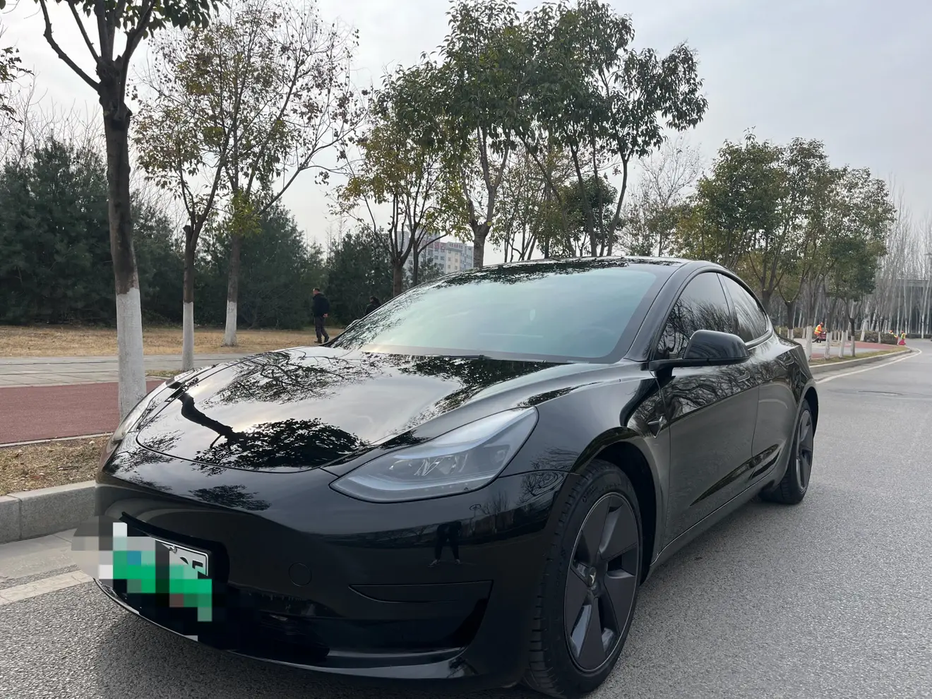 Tesla Model 3  из Китая
