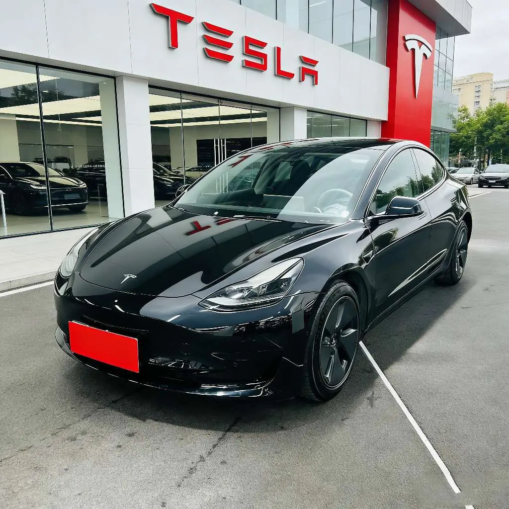 Tesla Model 3  из Китая