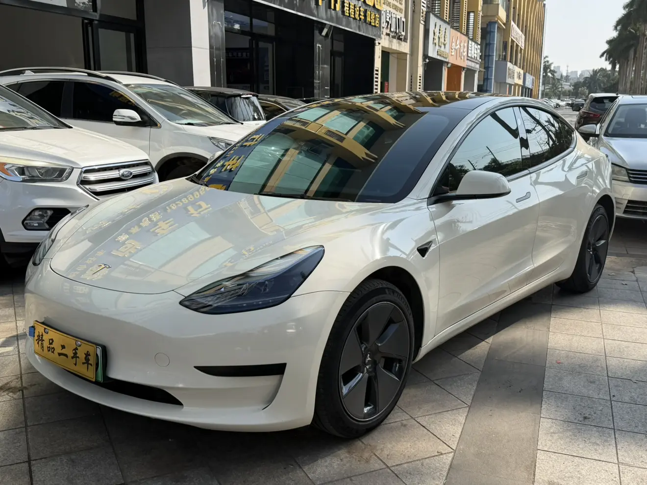 Tesla Model 3  из Китая