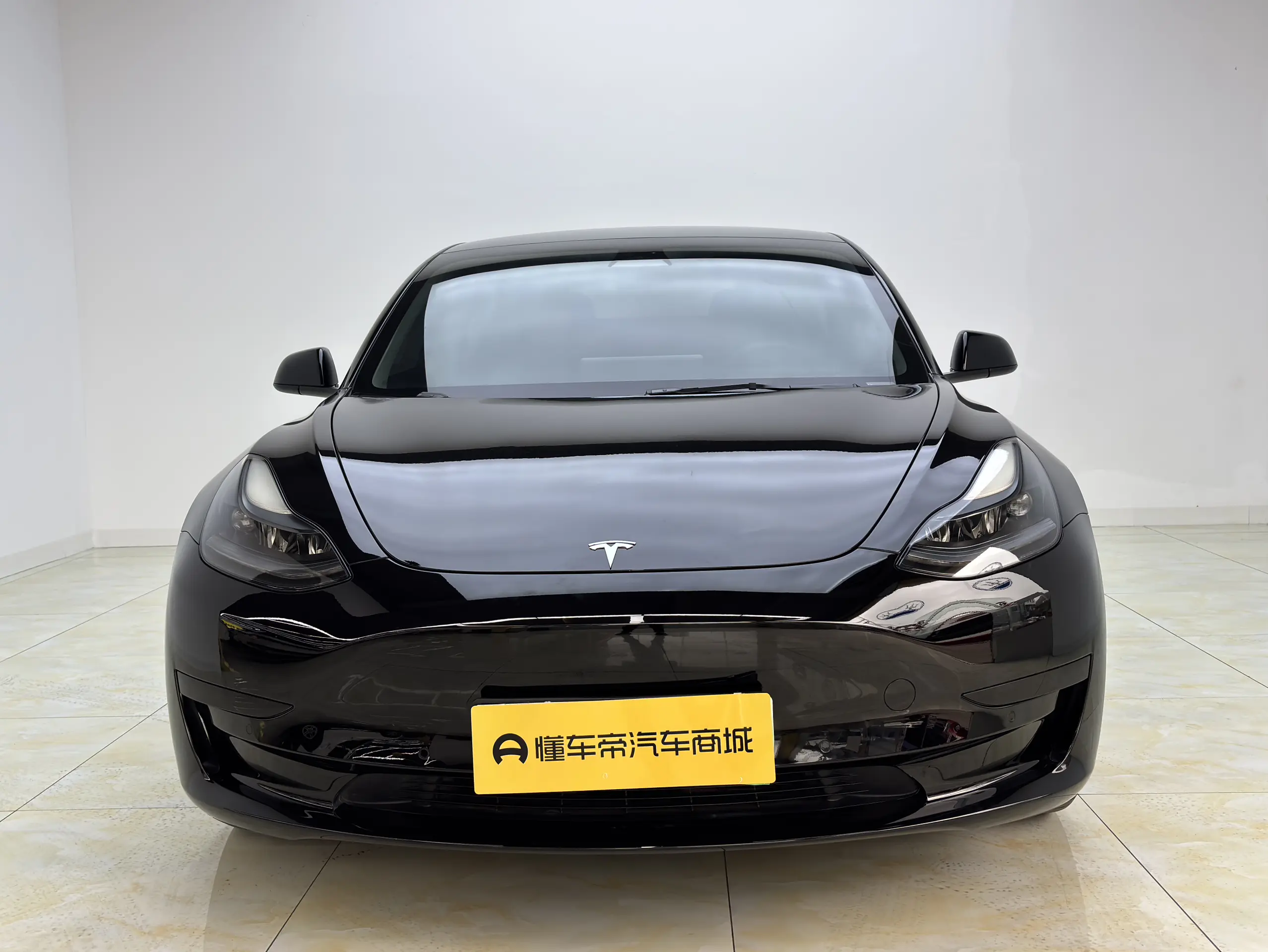 Tesla Model 3  из Китая