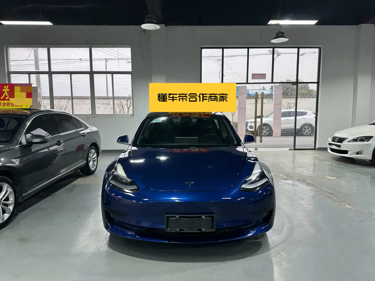 Tesla Model 3  из Китая