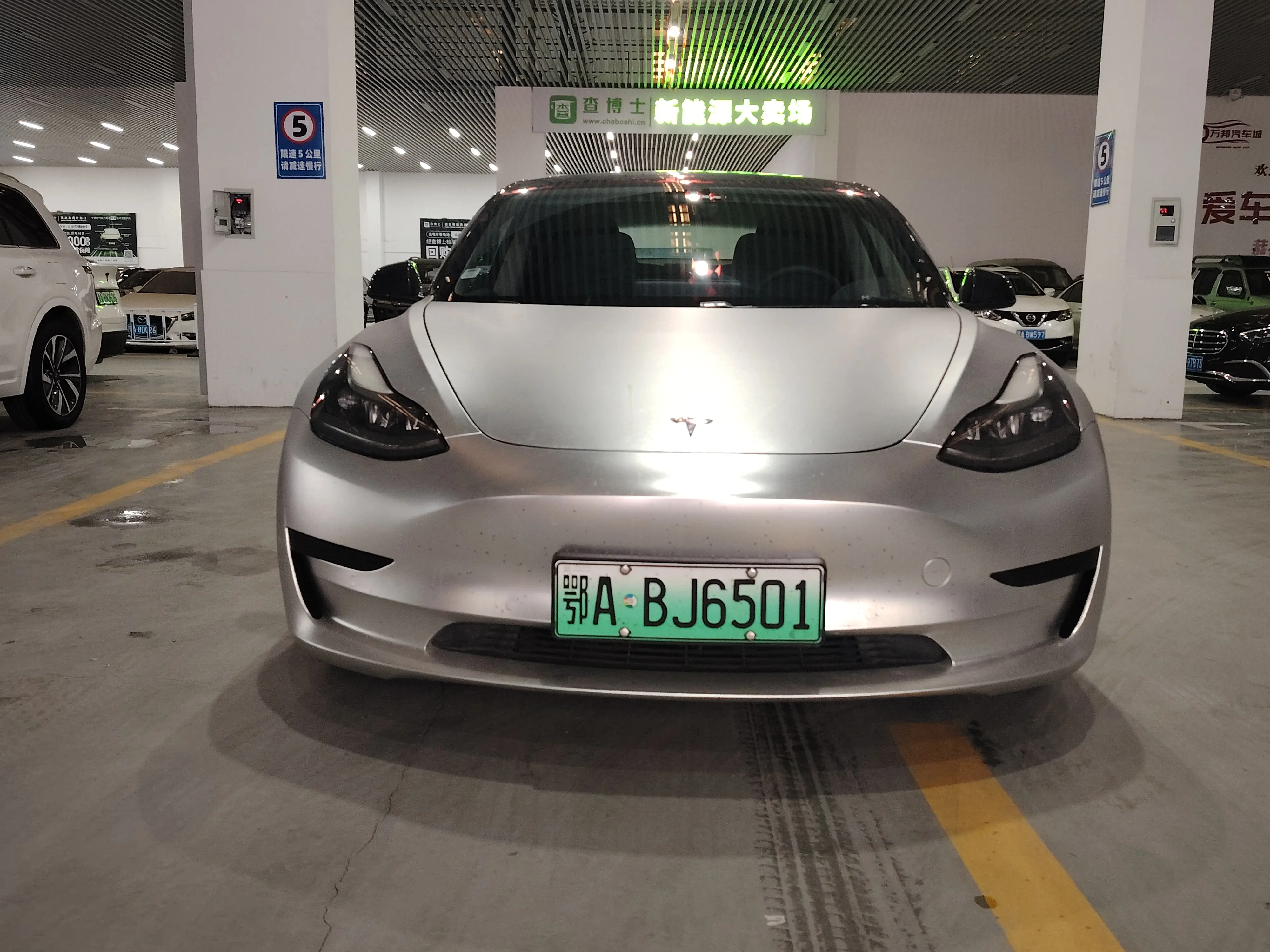 Tesla Model 3  из Китая